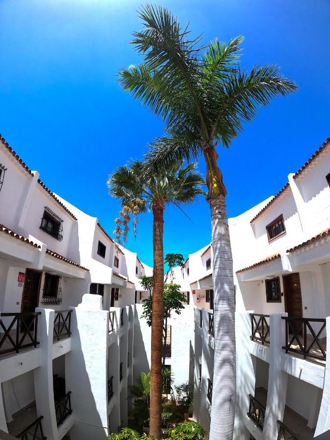 Parque Santiago I - 2 Bedroom - 1 Bathroom - Open Plan Living - Kitchen Area - Extra Large Balcony - First Floor Apartment Плая де лас Америкас Екстериор снимка