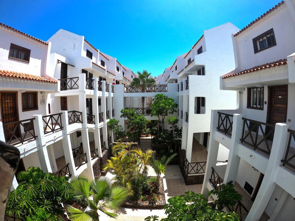 Parque Santiago I - 2 Bedroom - 1 Bathroom - Open Plan Living - Kitchen Area - Extra Large Balcony - First Floor Apartment Плая де лас Америкас Екстериор снимка